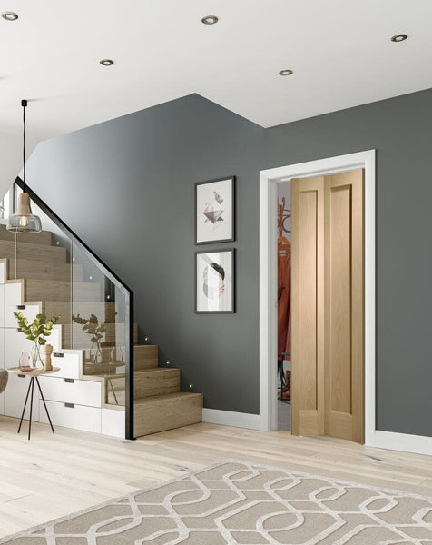 Pattern 10 Bi-Fold Unfinished Oak Door